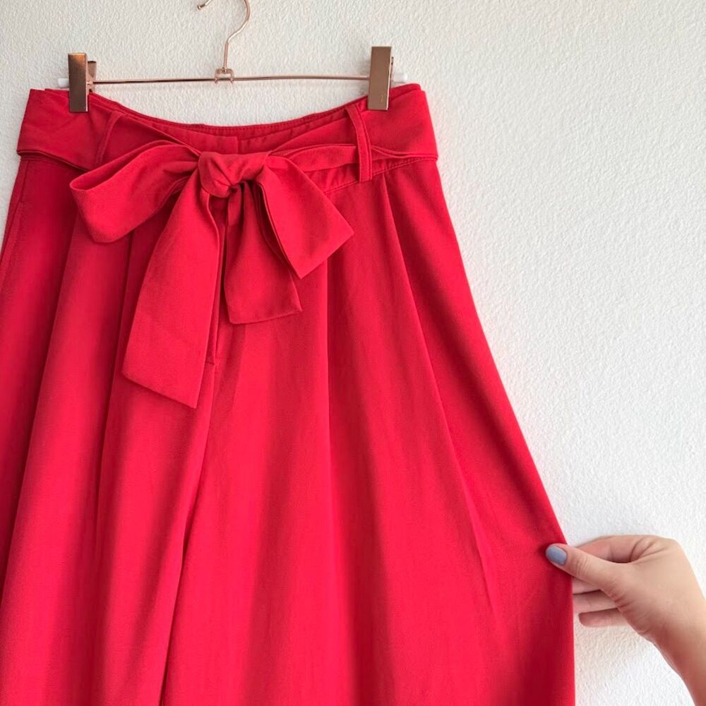 Flying Tomato Wide Leg High Rise Pleated Pants with Self Tie in Red size Medium - Picture 4 of 12